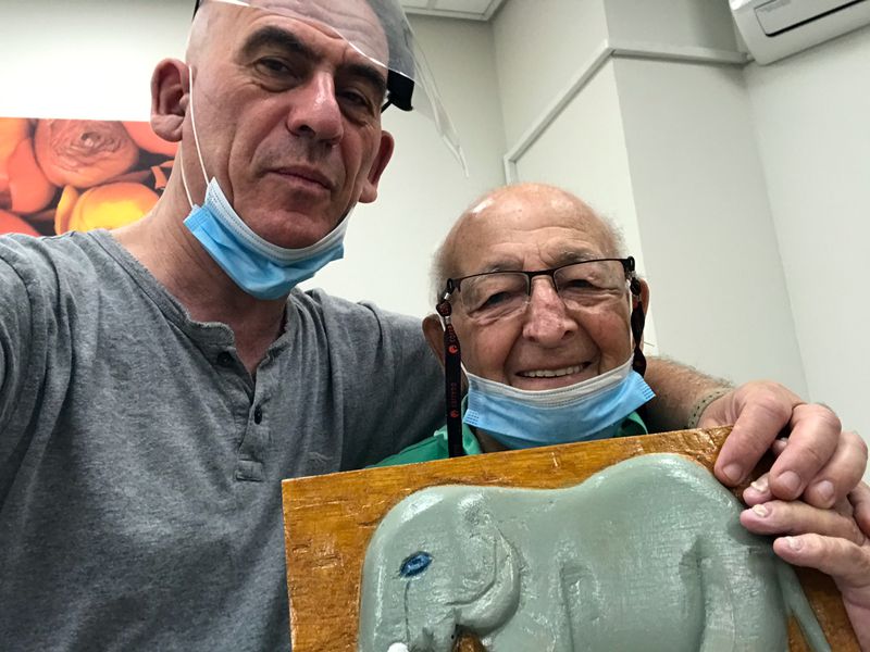 With Sasha Galitsky in the wooden sculpture classes. With Sasha Galitsky in the wooden sculpture classes.